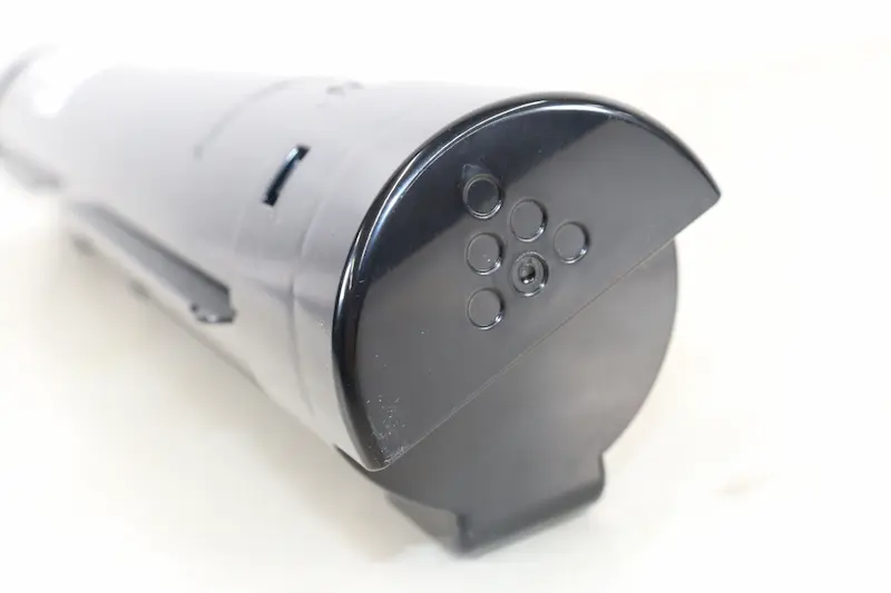 富士フィルム-トナー本体キャップ部分画像